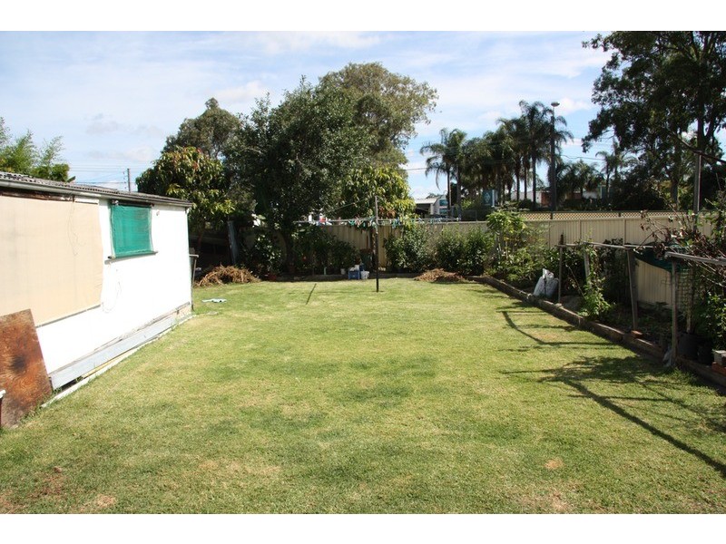 7 Kensington Avenue, Punchbowl NSW 2196