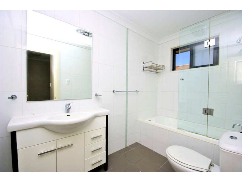 1/46 Henson Street, Marrickville NSW 2204