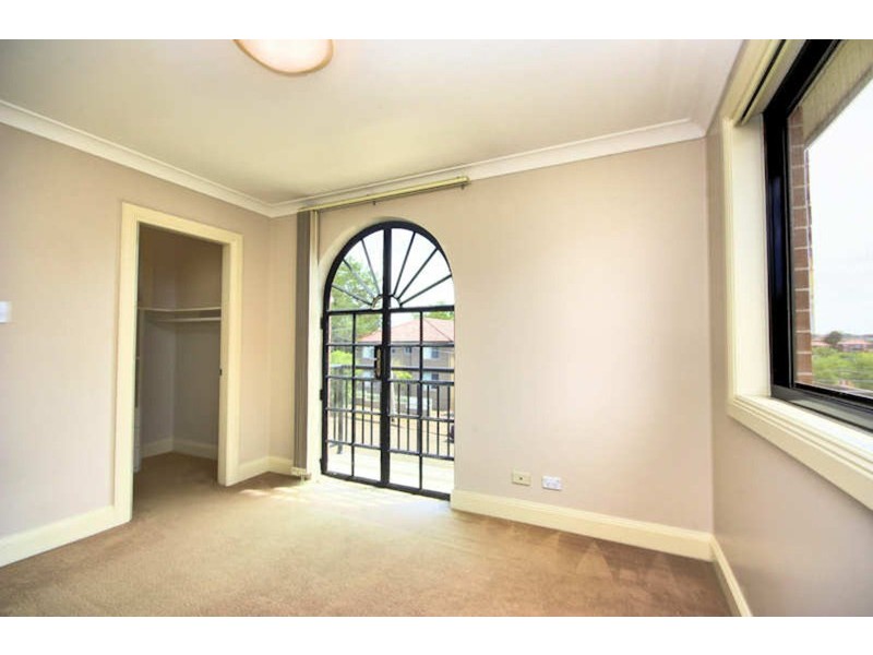 1/46 Henson Street, Marrickville NSW 2204