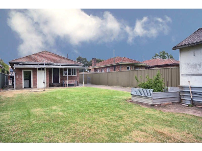 17 Craig Street, Punchbowl NSW 2196