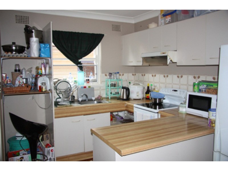 2/25 Blenman Avenue, Punchbowl NSW 2196