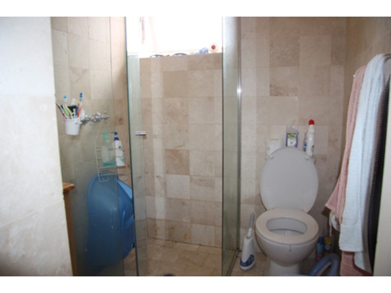 2/25 Blenman Avenue, Punchbowl NSW 2196