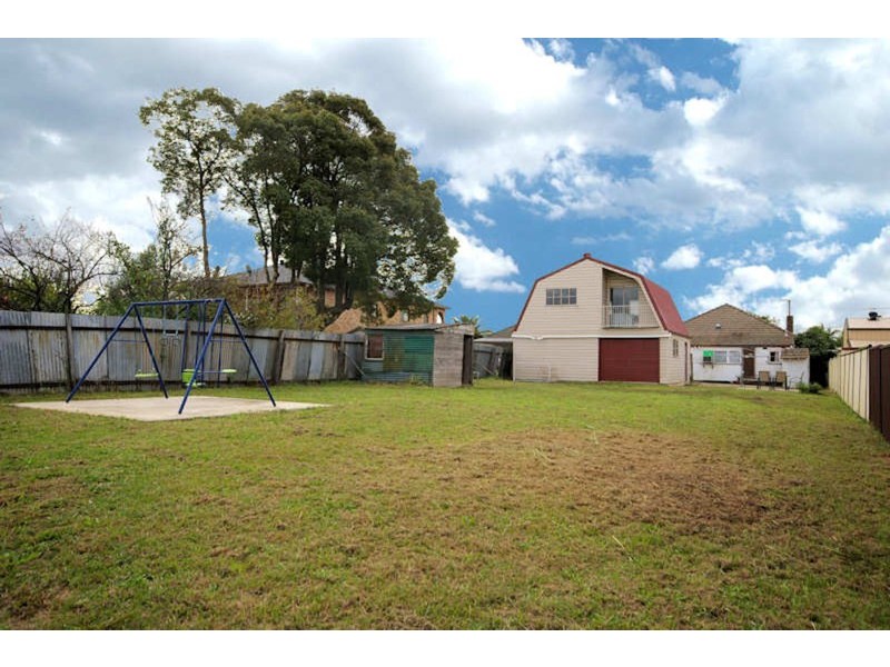 4 Lavender Avenue, Punchbowl NSW 2196