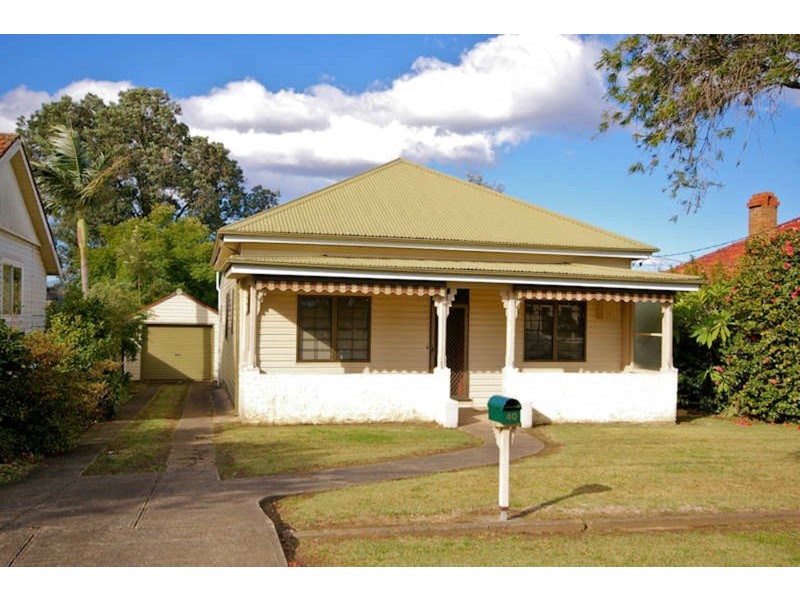 40 Columbine Avenue, Bankstown NSW 2200