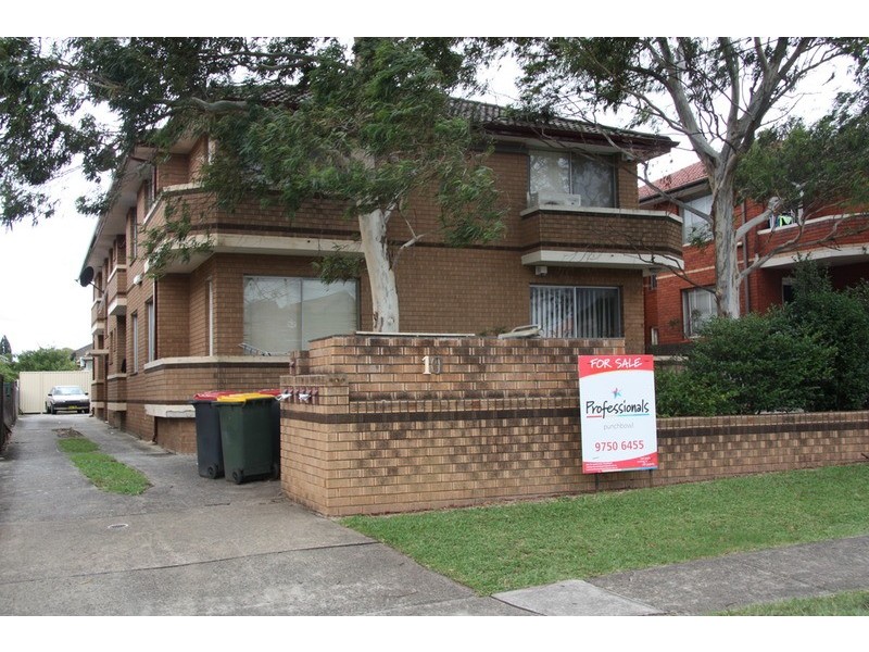 1/10 Broadway, Punchbowl NSW 2196