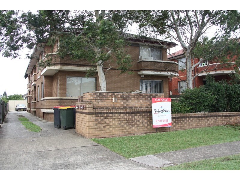 1/10 Broadway, Punchbowl NSW 2196