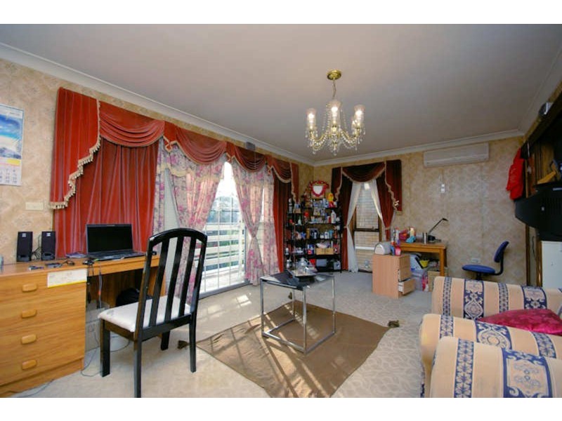 2 Cayley Avenue, Punchbowl NSW 2196