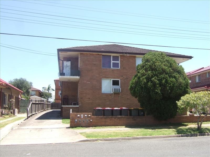 8/109 Dudley Street, Punchbowl NSW 2196