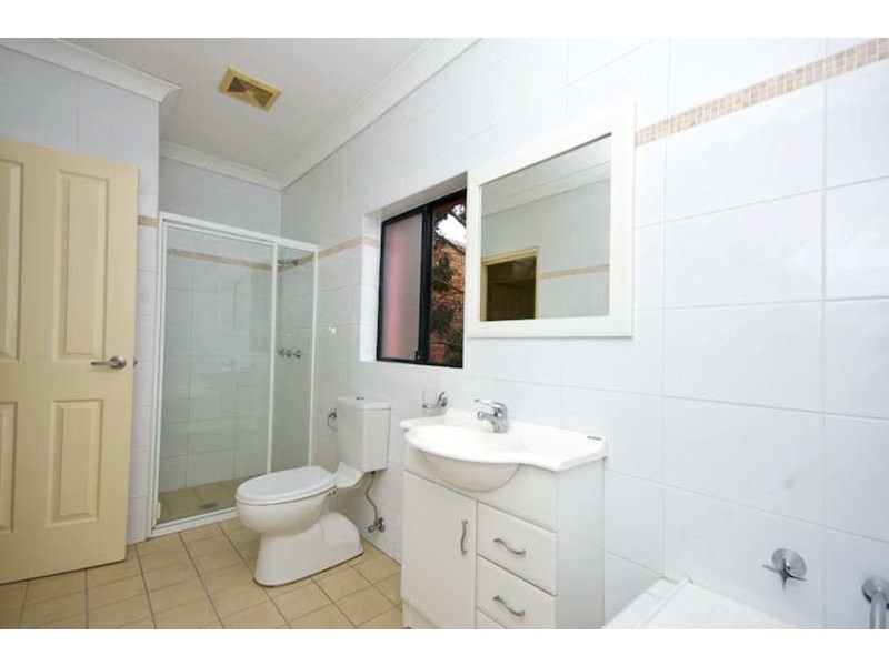 38/695 PUNCHBOWL (HIGHCLERE AVE ENTRANCE) Road, Punchbowl NSW 2196