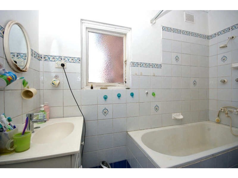 1332 CANTERBURY  Road, Punchbowl NSW 2196