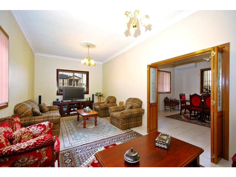 53 BOUVARDIA  Street, Punchbowl NSW 2196