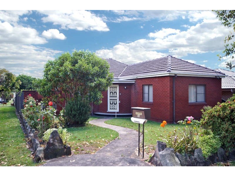 33 PAYTEN  Avenue, Roselands NSW 2196