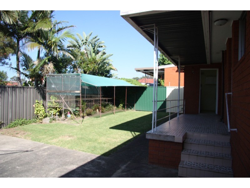 2 kelly Place, Mount Pritchard NSW 2170