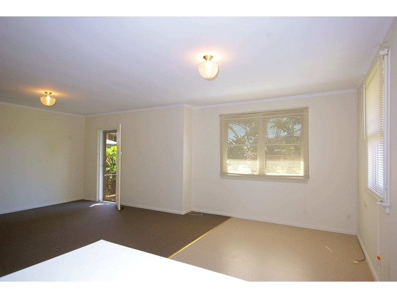 8 TUSMORE  Street, Punchbowl NSW 2196