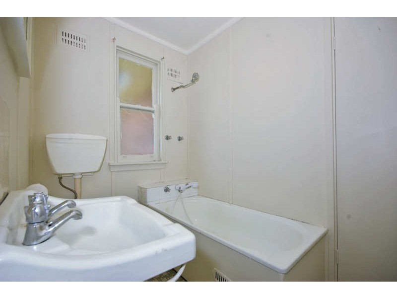 8 TUSMORE  Street, Punchbowl NSW 2196