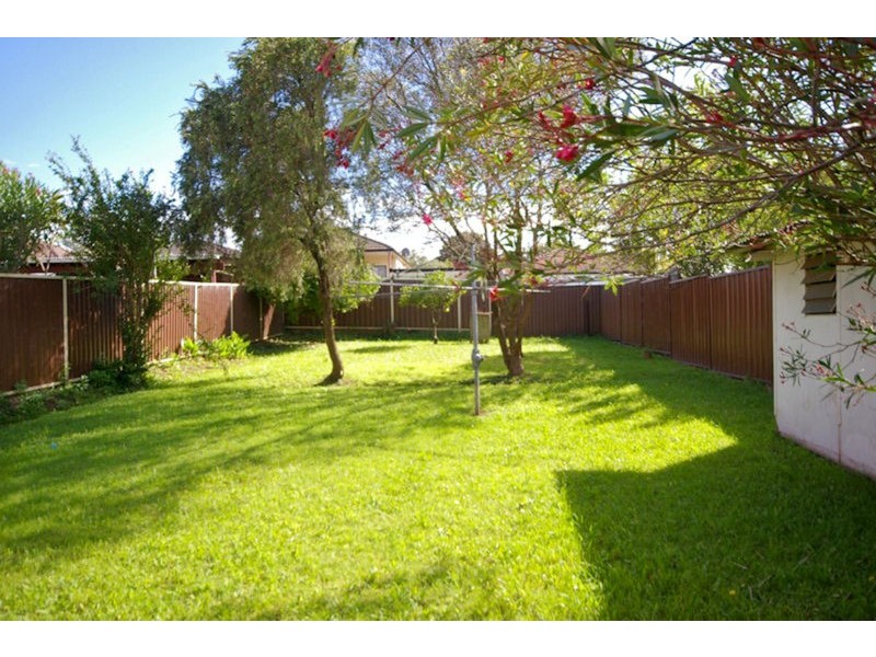17 MYALL Street, Punchbowl NSW 2196
