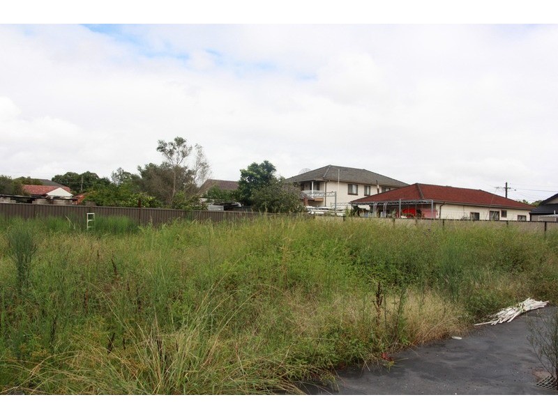 2a MAWSON  Street, Punchbowl NSW 2196