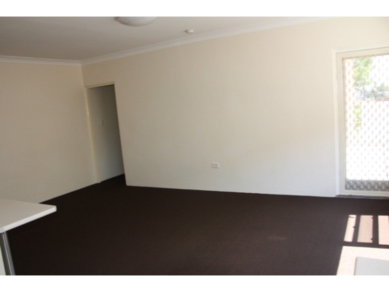 4/20 Broadway, Punchbowl NSW 2196