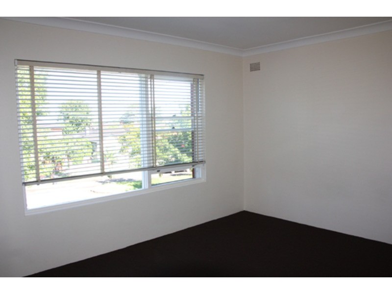 4/20 Broadway, Punchbowl NSW 2196