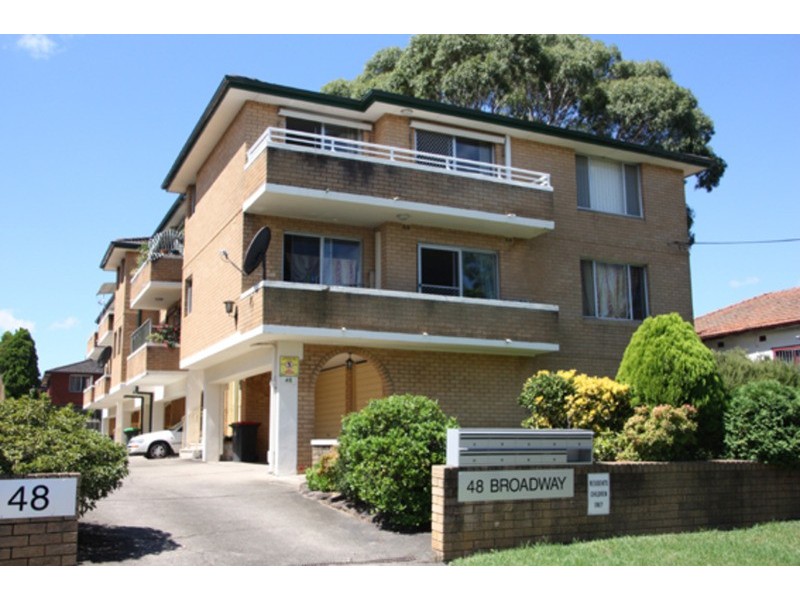 2/48 BROADWAY Street, Punchbowl NSW 2196