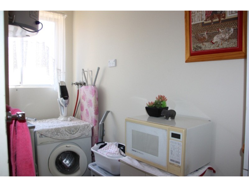 2/48 BROADWAY Street, Punchbowl NSW 2196