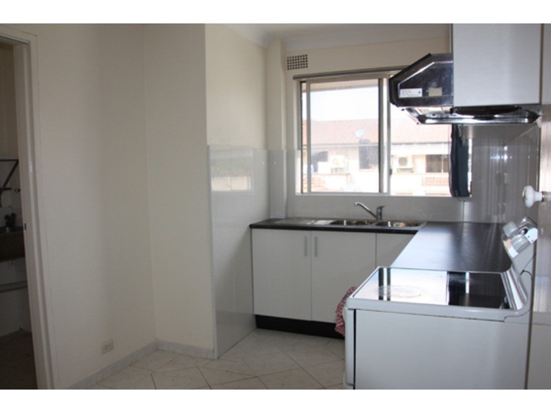 7/41 MATTHEWS Street, Punchbowl NSW 2196