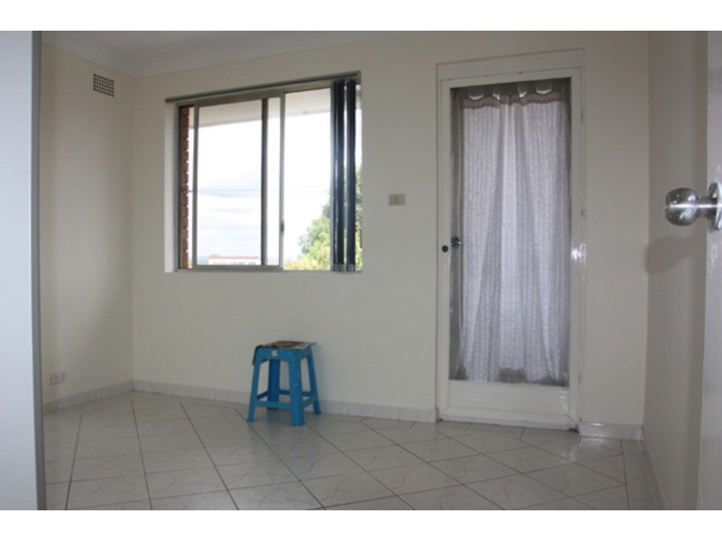 7/41 MATTHEWS Street, Punchbowl NSW 2196