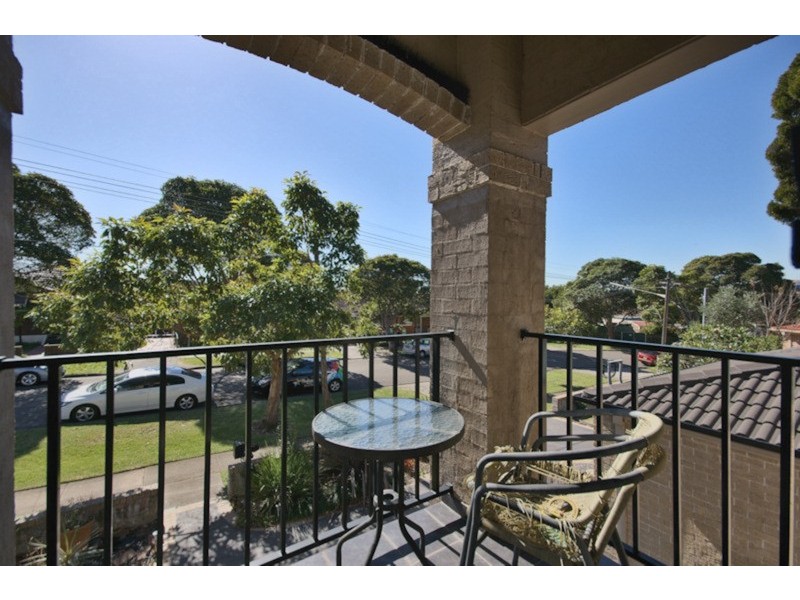 2 LILAC Street, Punchbowl NSW 2196