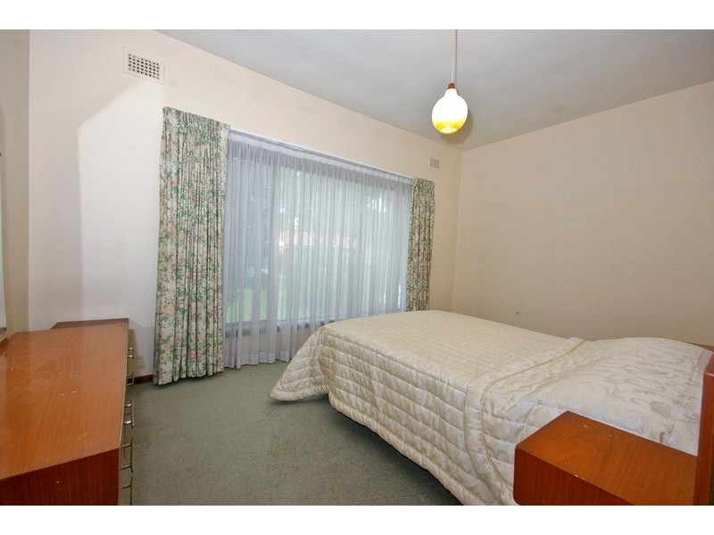 1 HARGRAVES Avenue, Punchbowl NSW 2196