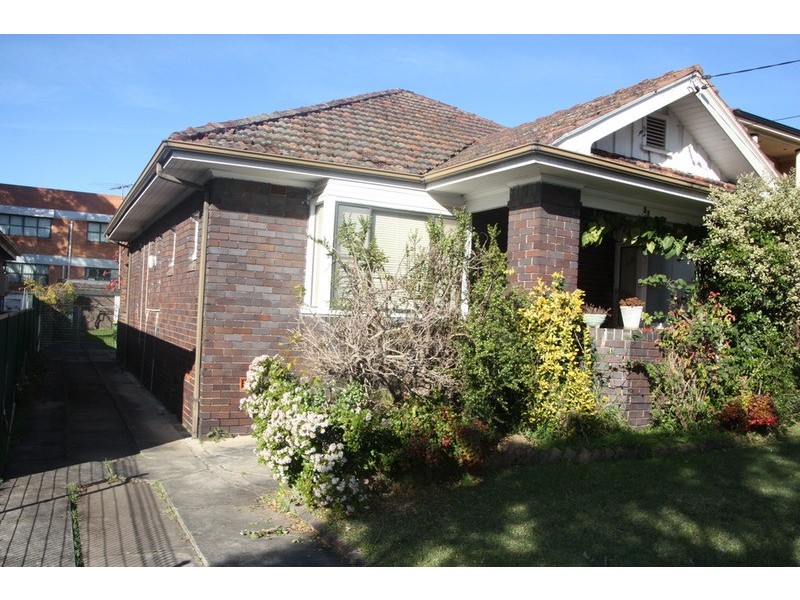 83 henry  Street, Punchbowl NSW 2196