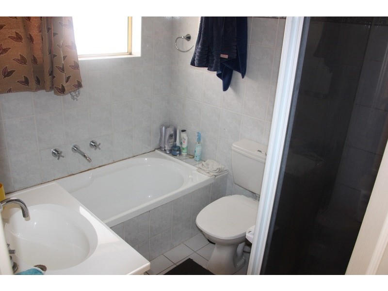 2/39 rosemont  Street, Punchbowl NSW 2196