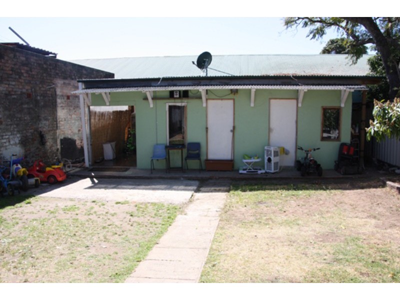 4 NORTHCOTE Street, Canterbury NSW 2193