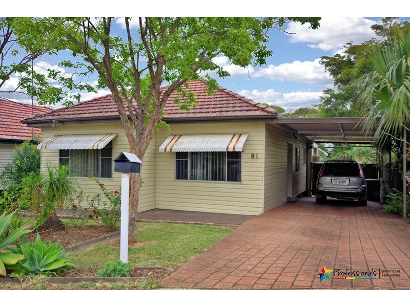 31 BONDS  Road, Punchbowl NSW 2196