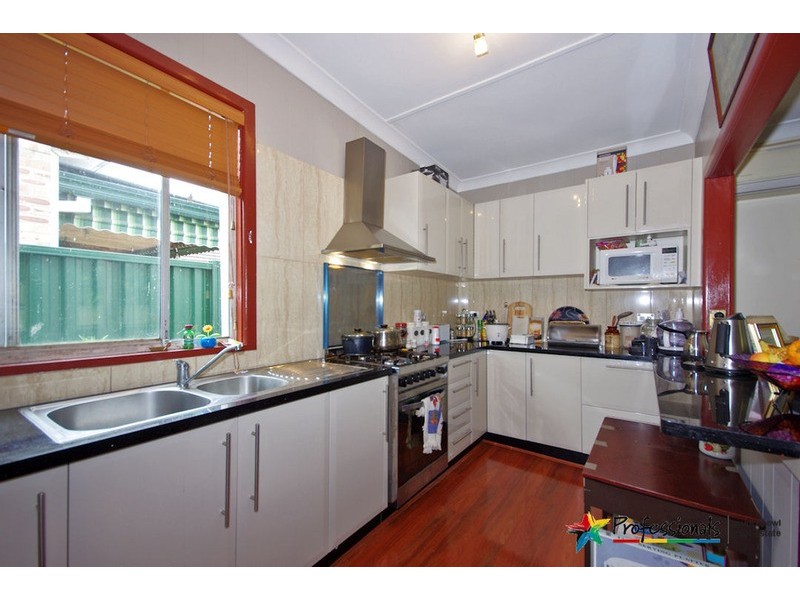 17 BEAUCHAMP Street, Wiley Park NSW 2195