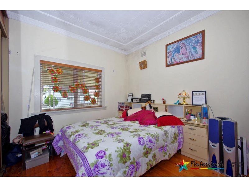 17 BEAUCHAMP Street, Wiley Park NSW 2195