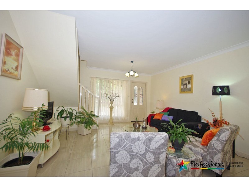 3/17a MOORAL  Avenue, Punchbowl NSW 2196