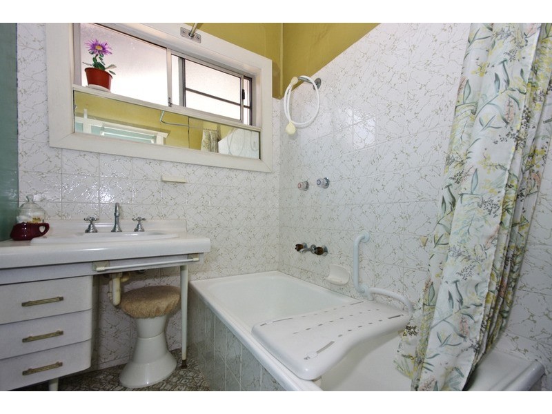 82 ROSSMORE Avenue, Punchbowl NSW 2196