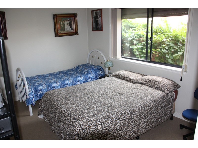 2/7 FARNHAM  Avenue, Roselands NSW 2196