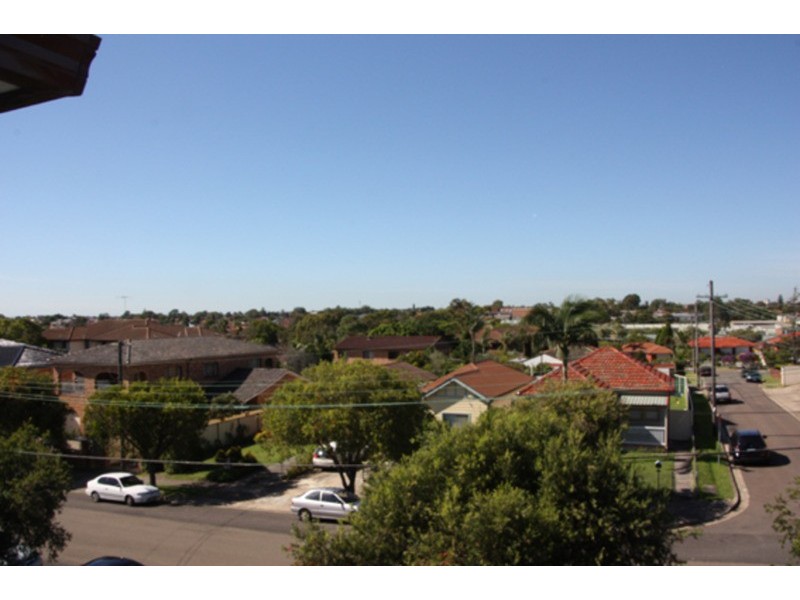 9/7 PHILLIP Street, Roselands NSW 2196