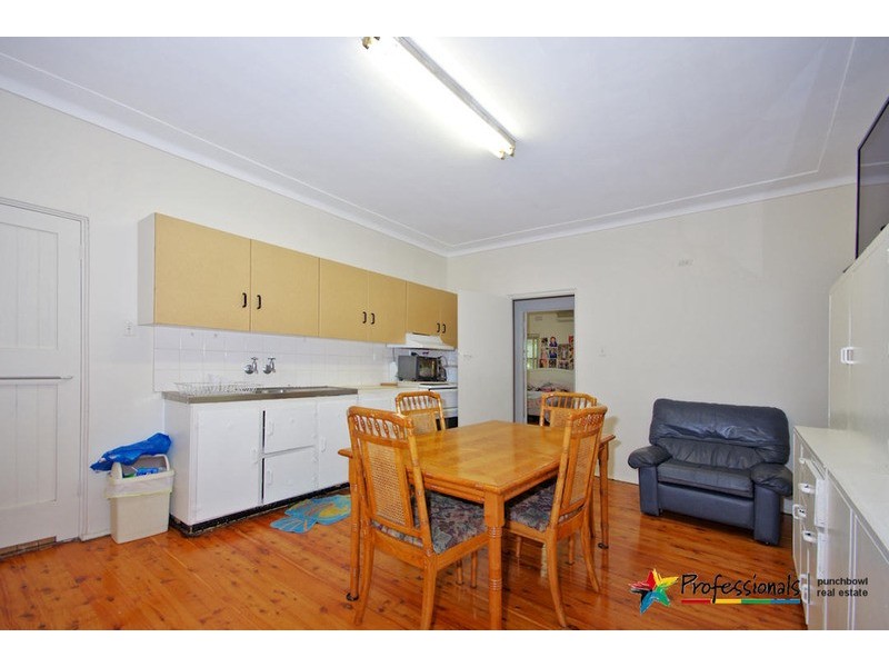 7 LINDEN Avenue, Punchbowl NSW 2196