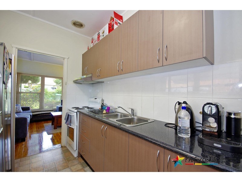 8 LORNA Avenue, Blakehurst NSW 2221