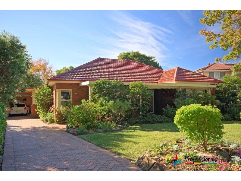 14 KOOEMBA  Road, Beverly Hills NSW 2209