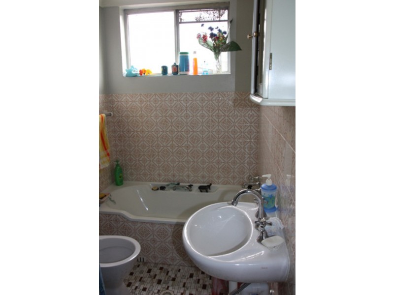 1/9 MATTHEWS Street, Punchbowl NSW 2196