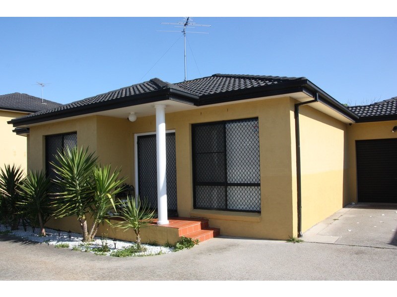 2/57 scott Street, Punchbowl NSW 2196