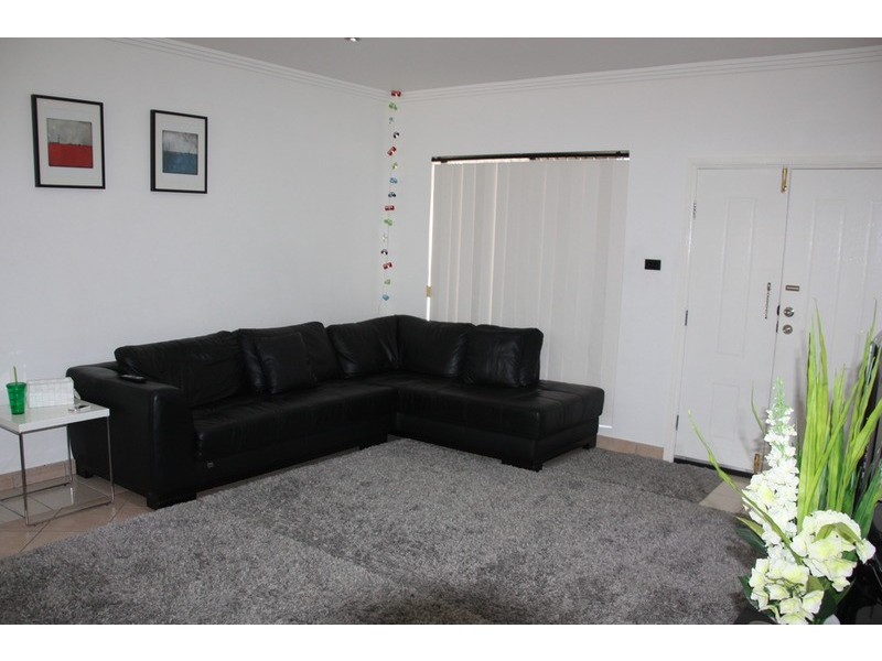 2/57 scott Street, Punchbowl NSW 2196