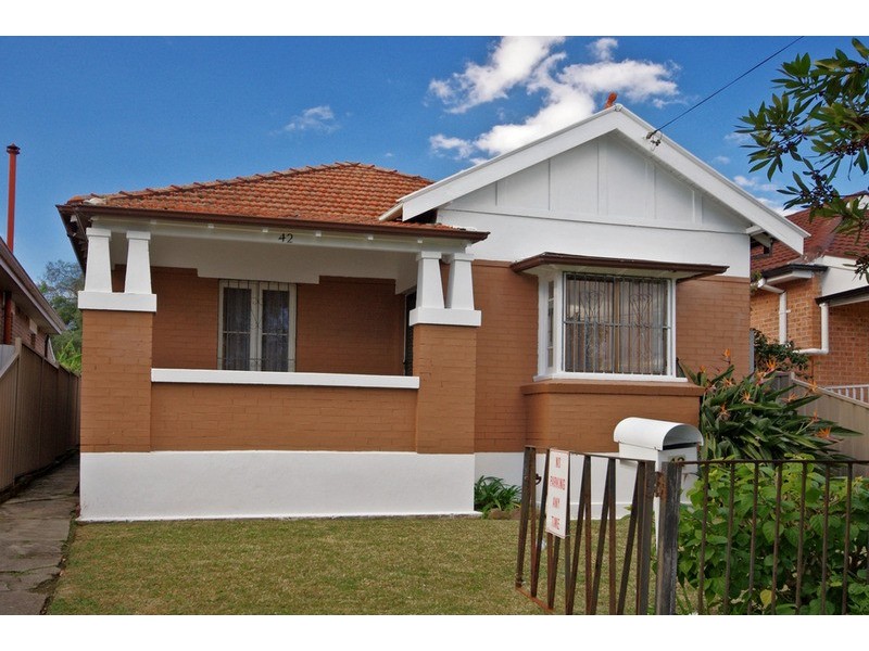 42 matthews Street, Punchbowl NSW 2196