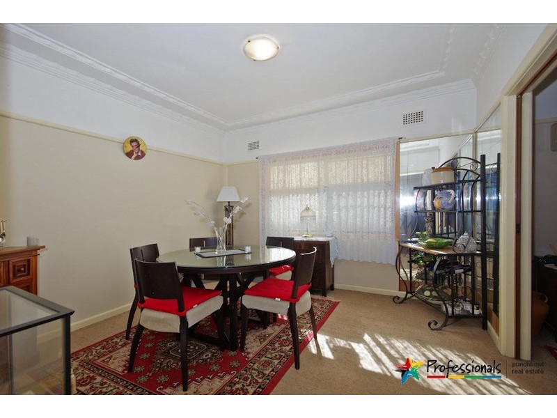 139 BELMORE ROAD NORTH Road, Riverwood NSW 2210