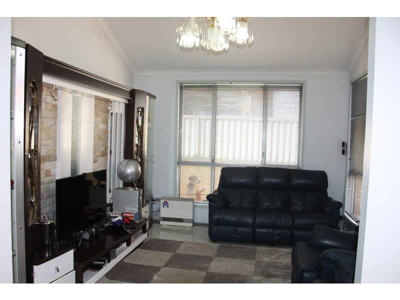 13 augusta  Street, Punchbowl NSW 2196