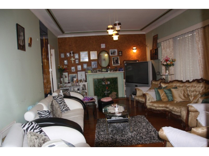 2 GLYN Street, Wiley Park NSW 2195