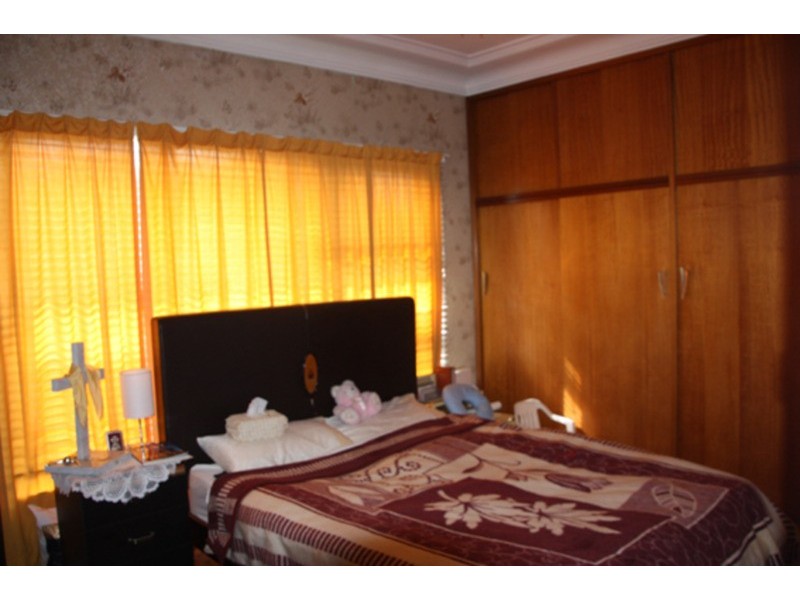 2 GLYN Street, Wiley Park NSW 2195